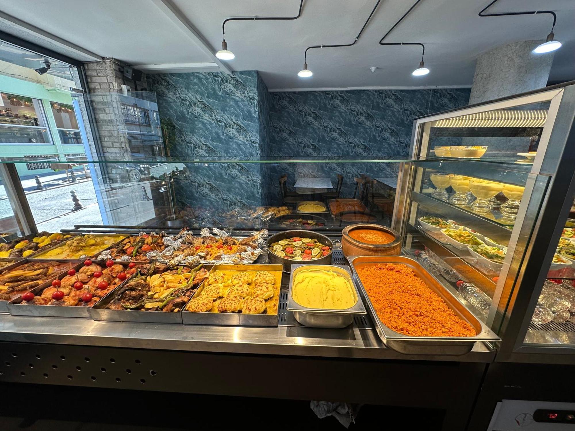 The Queen Hotel اسطنبول المظهر الخارجي الصورة